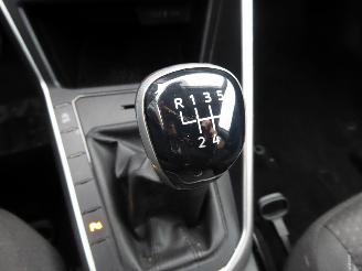 Volkswagen Polo Life picture 14