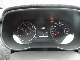 Dacia Duster Expression picture 8