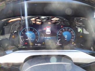 Volkswagen Golf  picture 11