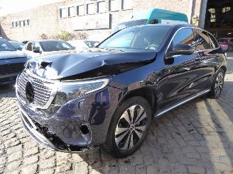Schadeauto Mercedes EQC 400 4Matic 2021/12