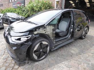 skadebil auto Volkswagen ID.3 Business 170 kW 2024/8
