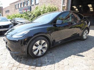 Vaurioauto  passenger cars Tesla Model Y  2024/7