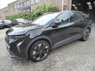 Schadeauto Renault Scenic E-TECH 170 Comfort Range Evolution 2025/8
