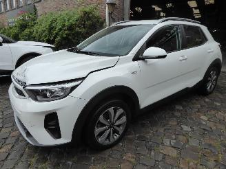 Auto incidentate Kia Stonic Pure 2024/12