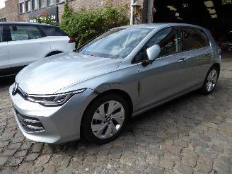 skadebil auto Volkswagen Golf VIII Lim. 1.5 TSI 85 kW Life 2025/8
