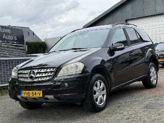 ojeté vozy dodávky Mercedes Ml-klasse 320 CDI GRIJS KENTEKEN 2005/11