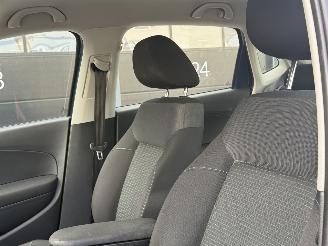 Volkswagen Polo 1.4 TDI BlueMotion Navi EURO-6 picture 8