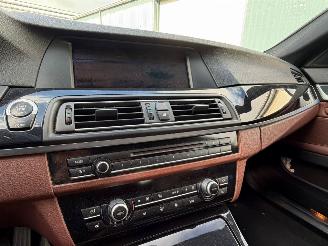 BMW 5-serie 520i High Executive picture 6