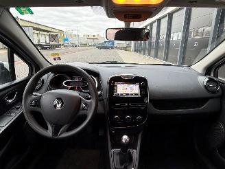 Renault Clio 1.5 dCi ECO Expression picture 8