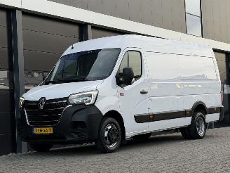 bruktbiler bedrijf Renault Master 2.3 DCI L3-H2 * Dubbellucht * 3500Kg Trekhaak 2021/4
