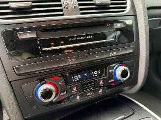 Audi A4 Avant 2.0 TDI S-Line Xenon Clima Navi PDC picture 10