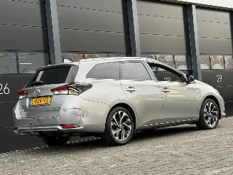 Toyota Auris 1.6D Xenon Clima EURO-6 picture 4