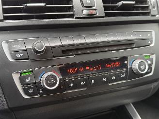 BMW 1-serie 2.0 118d M-Pakket Clima PDC picture 10