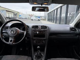 Volkswagen Golf 1.6 TDI BlueMotion picture 7