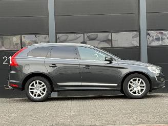 Volvo Xc-60 2.0 D4 Leer Clima EURO-6 picture 3