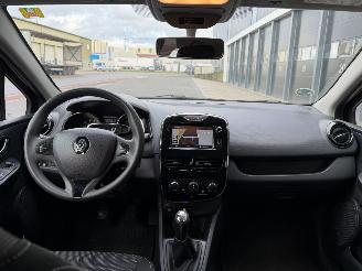 Renault Clio 1.5 dCi ECO Navi Airco picture 7
