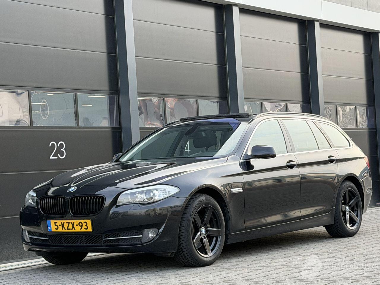 BMW 5-serie 520d Panorama Clima Xenon PDC
