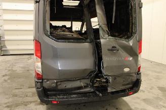 Ford Transit  picture 10