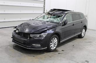 Salvage car Volkswagen Passat  2019/9
