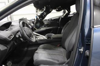 Peugeot 3008  picture 10