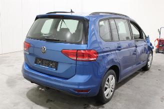 Volkswagen Touran  picture 3
