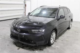 Damaged car Opel Astra  2024/11