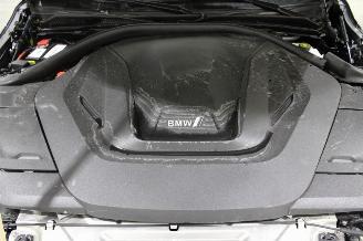 BMW i4  picture 14