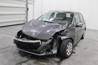 Peugeot 208  picture 1