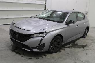 Damaged car Peugeot 308  2022/4
