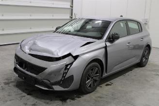 Damaged car Peugeot 308  2024/3