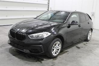 Uttjänta bilar auto BMW 1-serie 118 2020/11