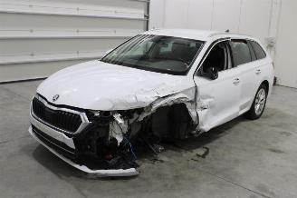 Coche accidentado Skoda Octavia  2023/3