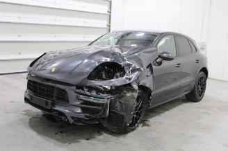 skadebil auto Porsche Macan  2018/3