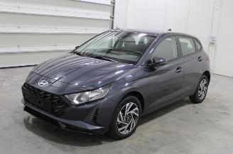 Coche accidentado Hyundai I-20 i20 2024/3