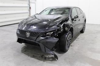 Vaurioauto  passenger cars Peugeot 408  2025/4