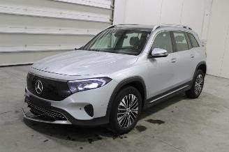 skadebil auto Mercedes EQB  2025/1