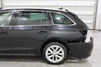 Skoda Octavia  picture 11