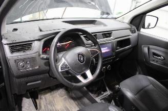 Renault Express  picture 8