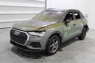 Uttjänta bilar auto Audi Q3  2020/1