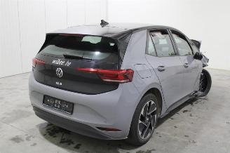 Volkswagen ID.3  picture 3