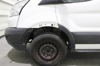 Ford Transit  picture 7