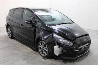 Ford S-Max  picture 2