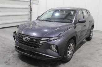 krockskadad bil auto Hyundai Tucson  2023/11