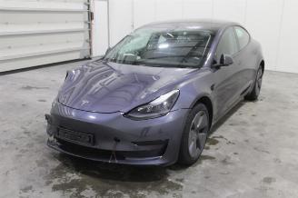 Vaurioauto  passenger cars Tesla Model 3  2023/3