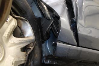 Ford Fiesta  picture 18