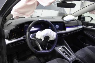 Volkswagen Golf  picture 9