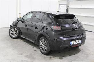 Peugeot 208  picture 4