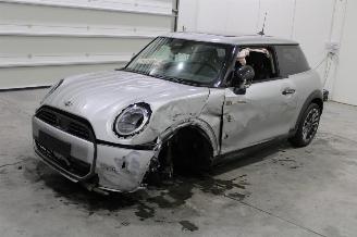 Auto incidentate Mini Cooper C 2024/9