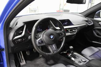 BMW 1-serie 118 picture 10