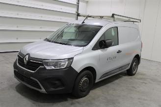 skadebil auto Renault Kangoo  2022/9
